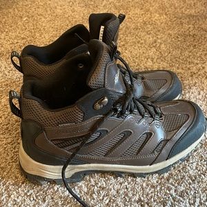 Eddie Bauer Men’s Hiking Boots, size 8.5